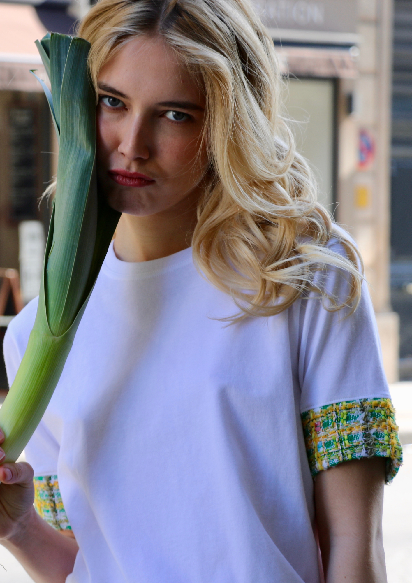 Couture T-Shirt - Amazon Weaving